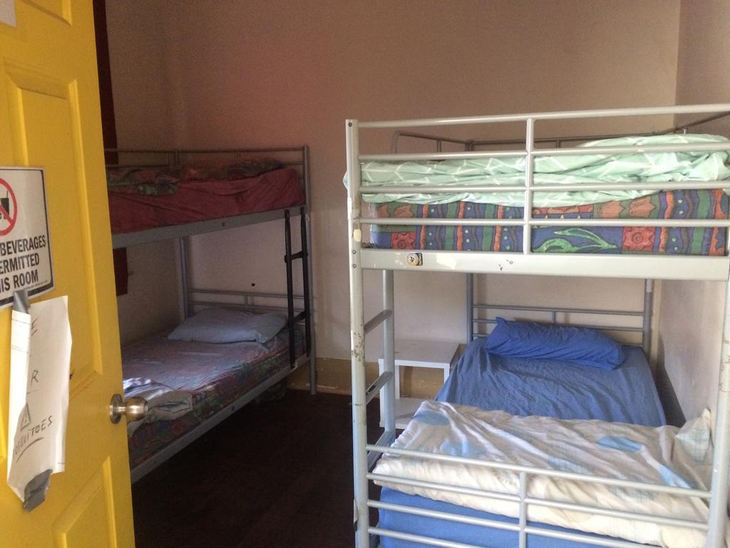 Planet Inn Backpackers 珀斯 外观 照片