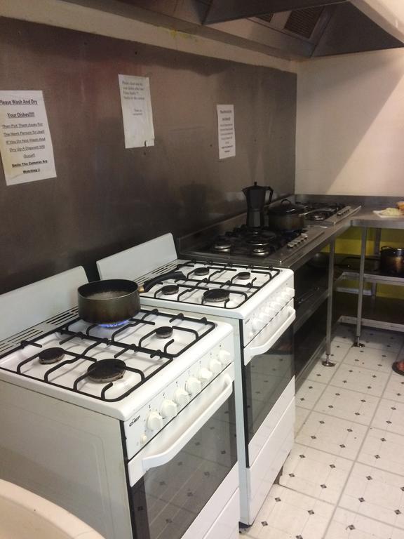 Planet Inn Backpackers 珀斯 外观 照片